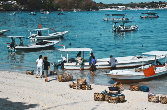 Pelabuhan sanur ke penida