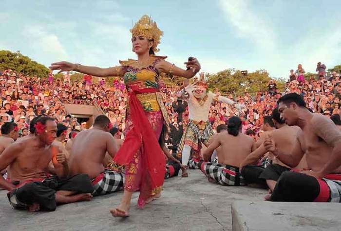 Kecak tari makna bergaya sejarah fungsi gerakan penuh